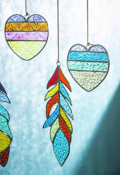 Stained Glass Heart And Feather Mobile -Pet Supplies Store Stained Glass Heart and Feather Mobile Detail