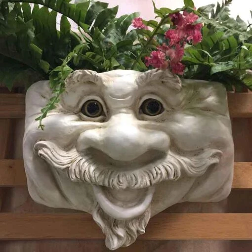 Uncle Nate Wall Planter -Pet Supplies Store Uncle Nate Wall Planter