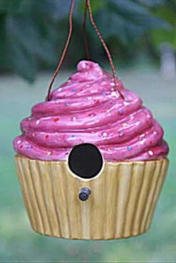 Ceramic Cupcake Birdhouse -Pet Supplies Store jpeg 2